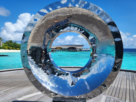 モルディブの水上ヴィラも、夢じゃない。Marriott Bonvoy® アメックス・プレミアムカードで叶える、憧れのステイ
