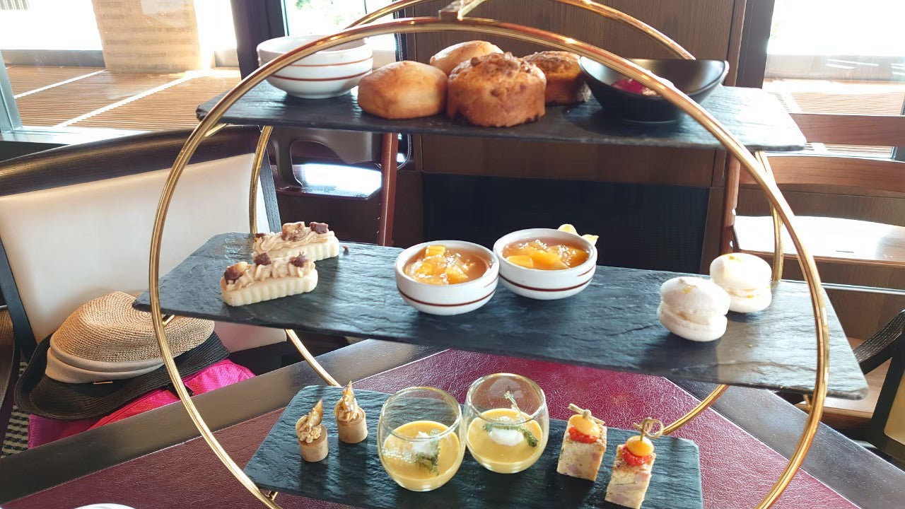 ロビーラウンジのアフタヌーンティー