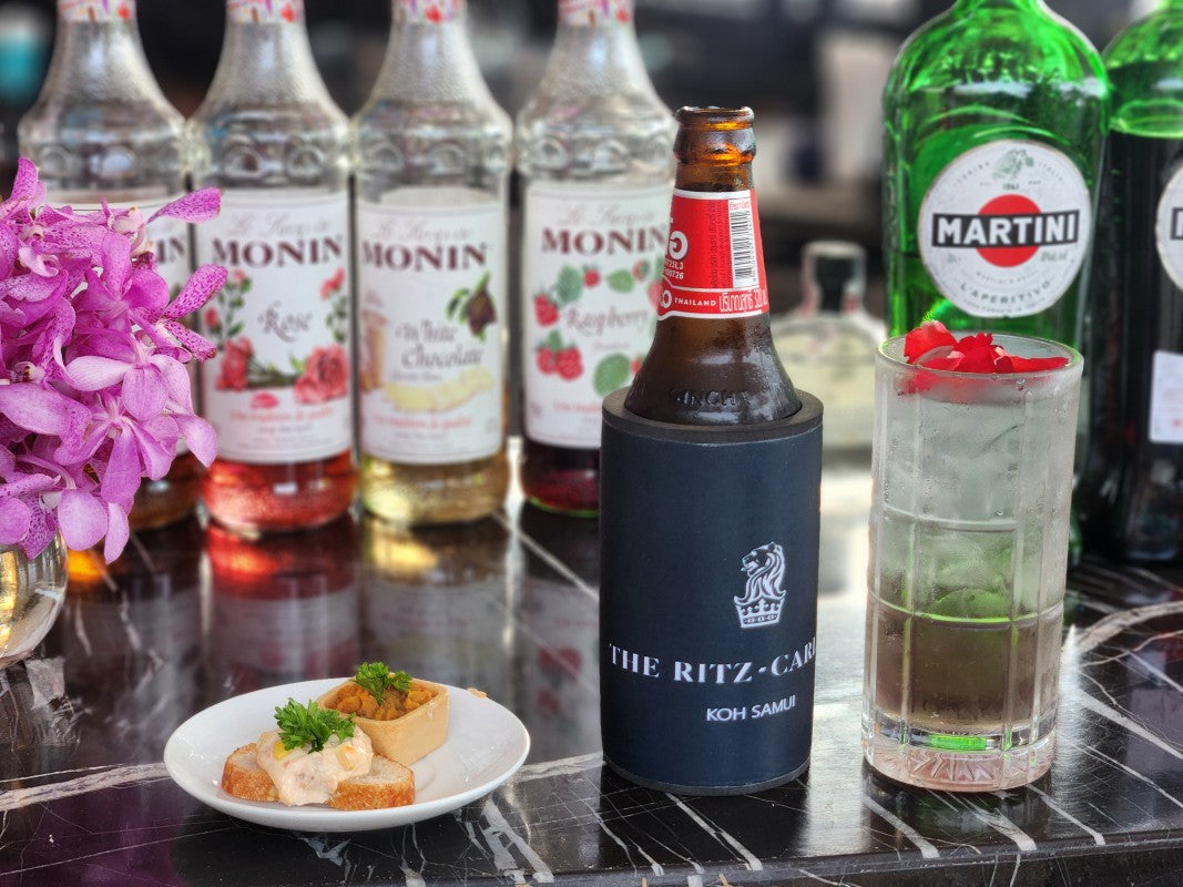 カクテルサービス