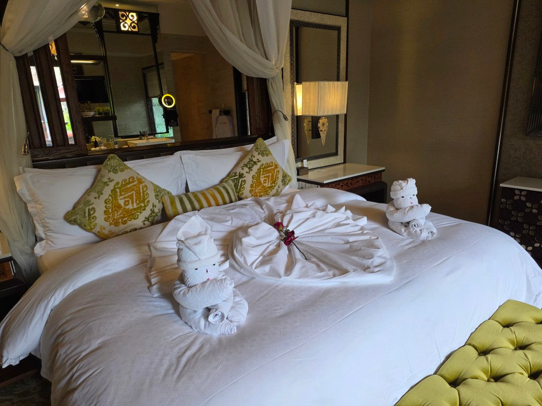 ベッドのかわいらしい飾り