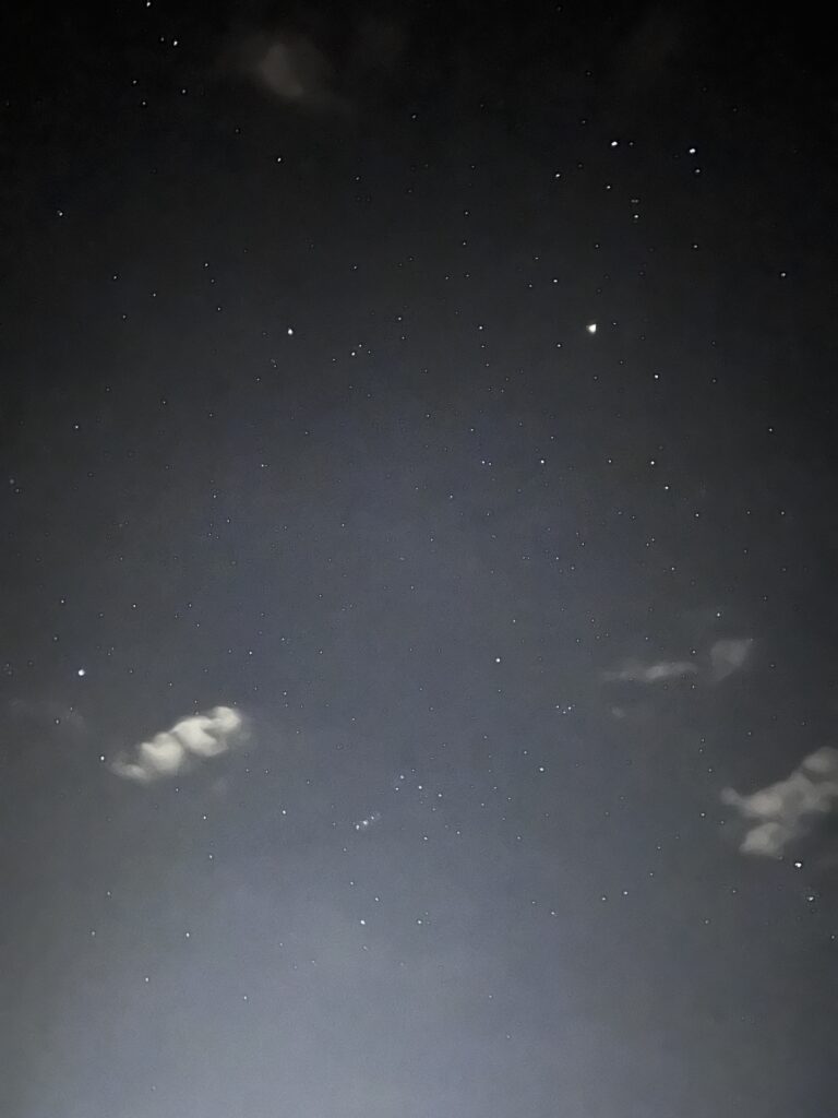 ホテルから見える星空